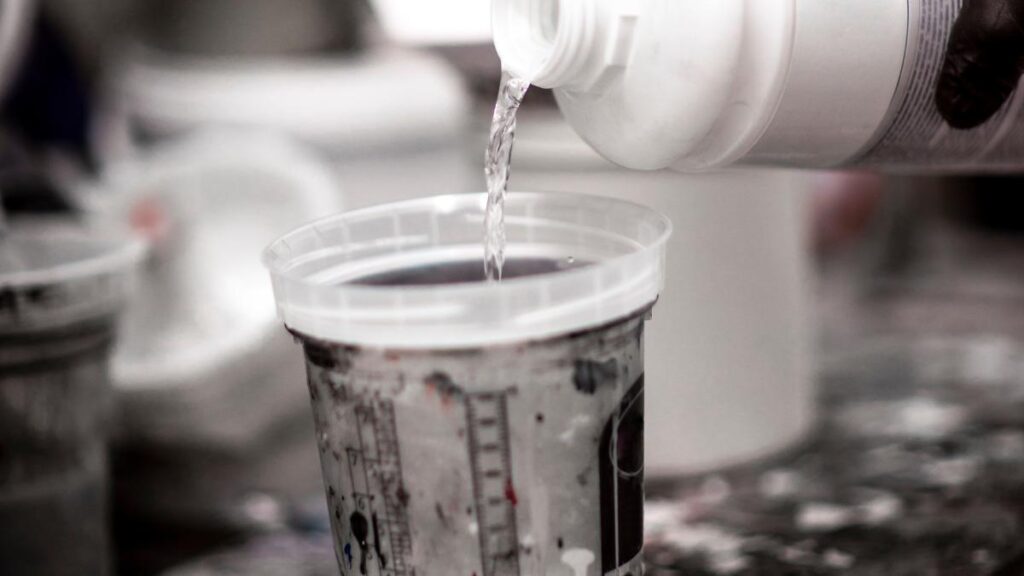 Mineral Spirits vs Paint Thinner Differences and Best Uses Kravelv