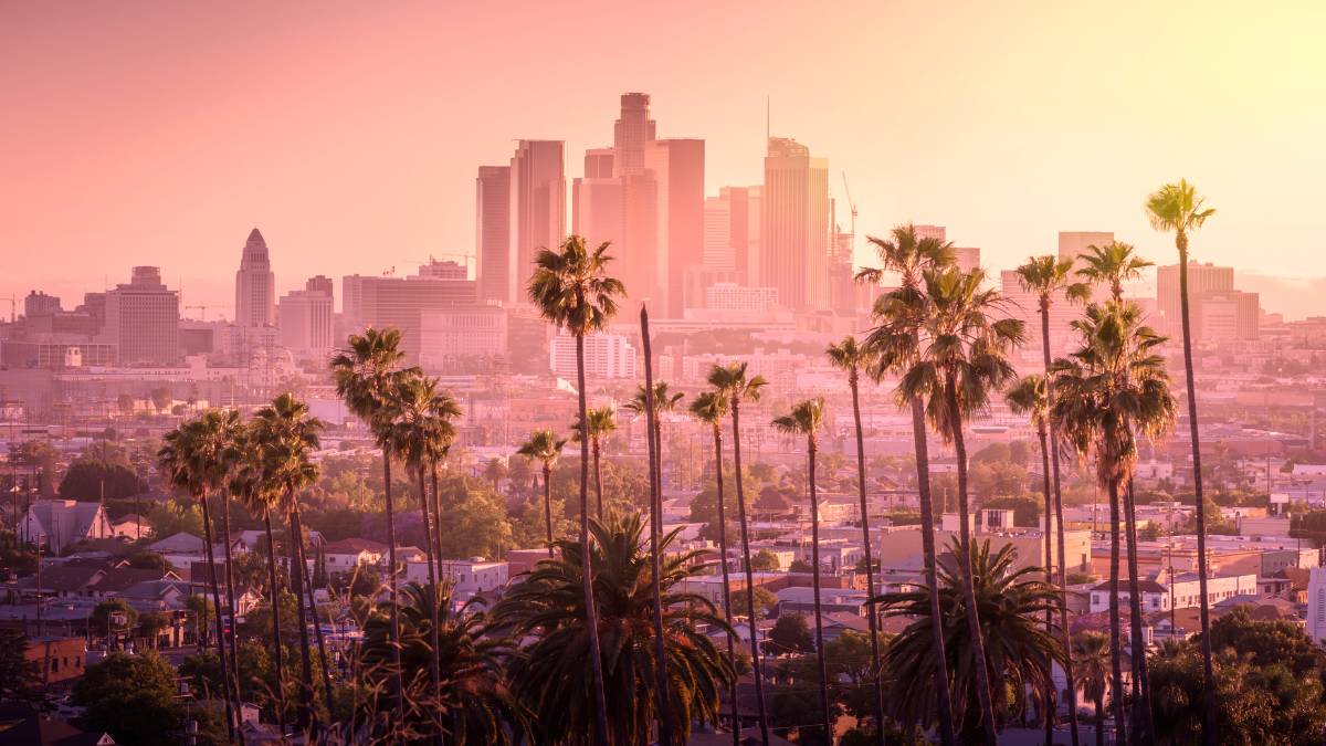 Los angeles skyline pink sky