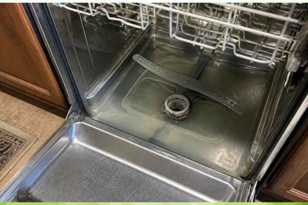 dishwasher with water
